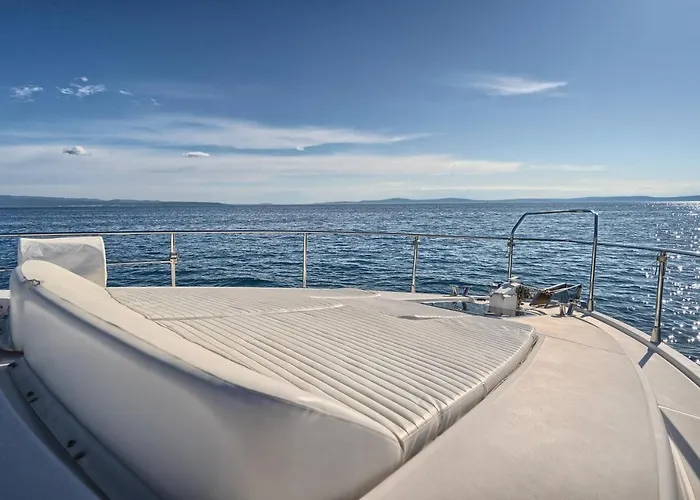 Luxury Yacht - Lex Of The Seas